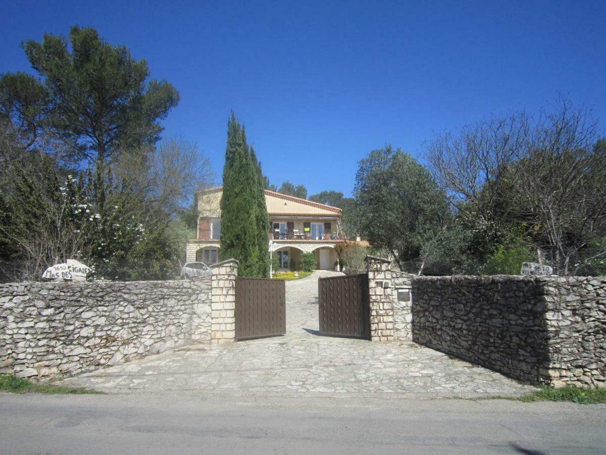 Les Gites Du Mas Des Cigales Nimes Exterior foto